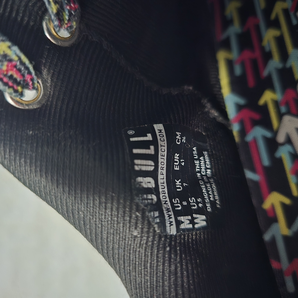 NOBULL Black Trainers with Colorful Arrow Design - Picture 3 of 3